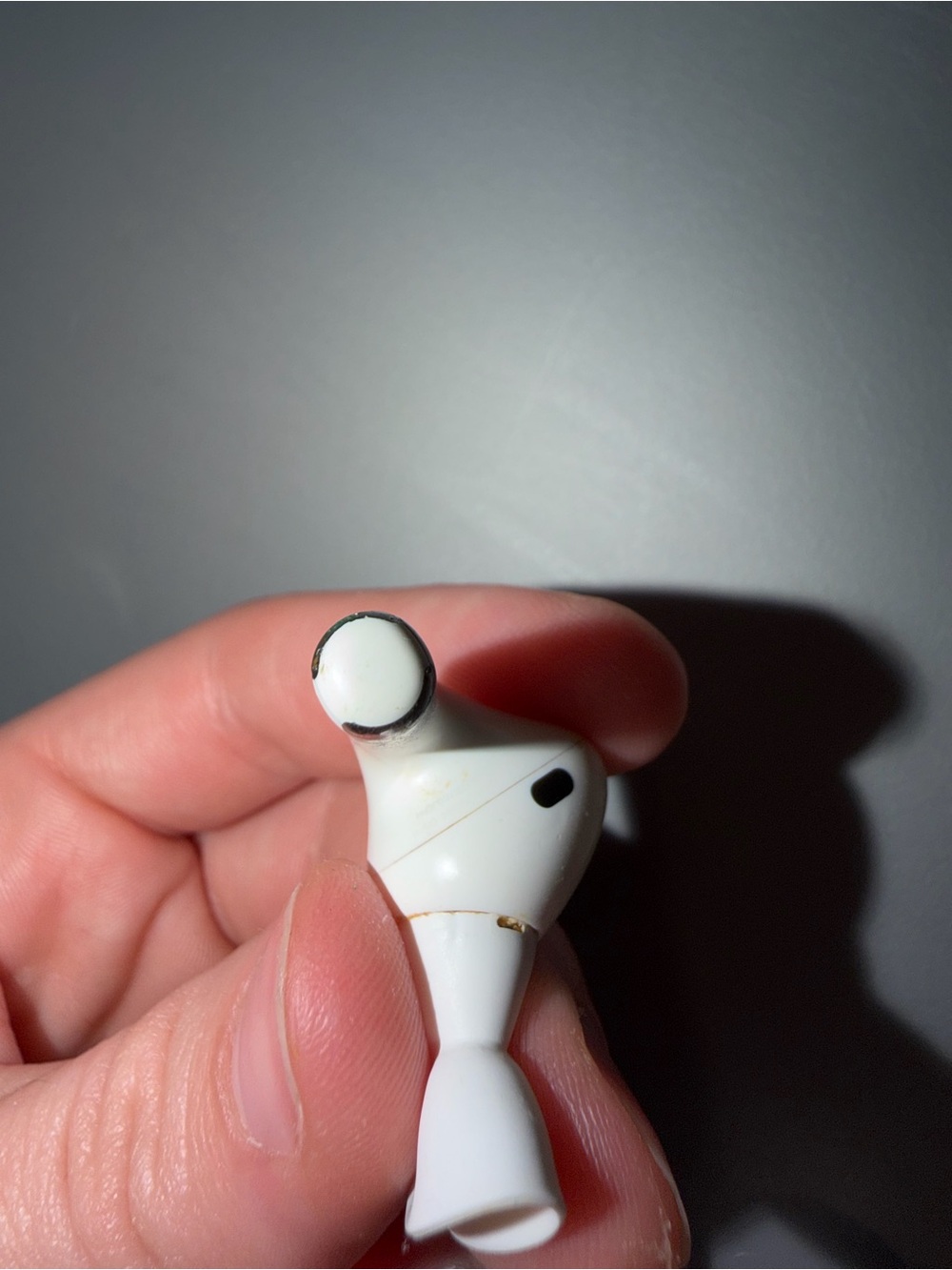 (18) AIRPODS PRO - Picture 9 of 9